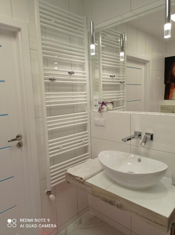 Good Day Apartments- Private Parking New Town Szczecin Luaran gambar